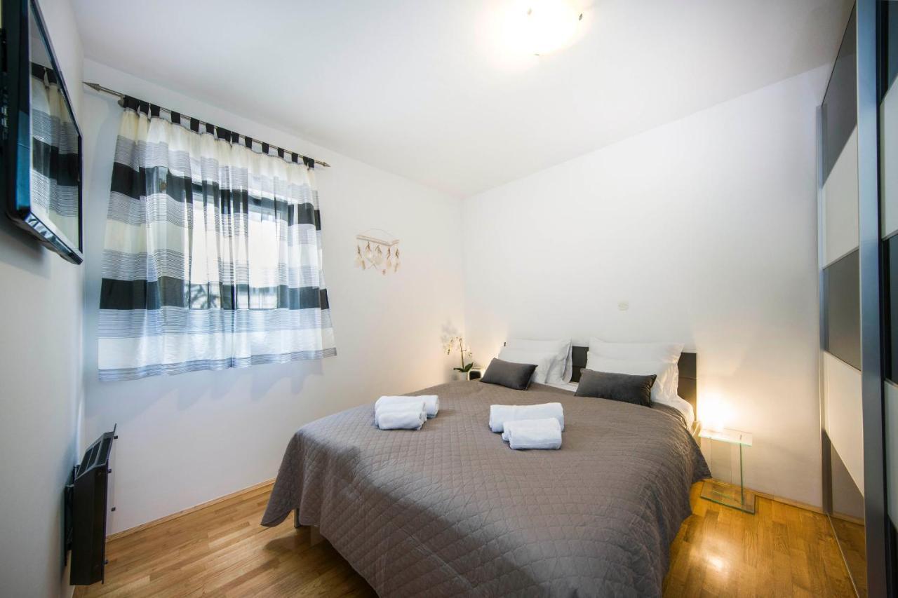 Apartment Summer Dreams สปลิท ภายนอก รูปภาพ